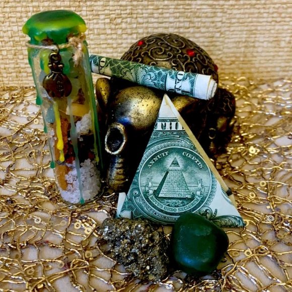 Abundance Money 💰 Crystal Bottle Spell - Picture 1 of 11